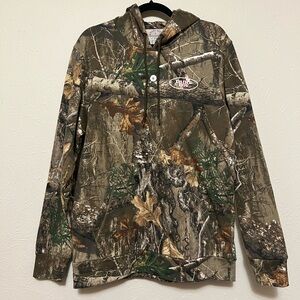 Dairy Boy Realtree Camo Hoodie Size S with Pink Dairy Boy Logo NWT